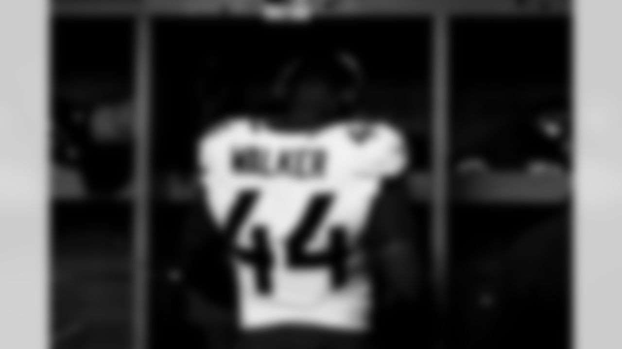 Jacksonville Jaguars vs. Pittsburgh Steelers
OLB Travon Walker (44)