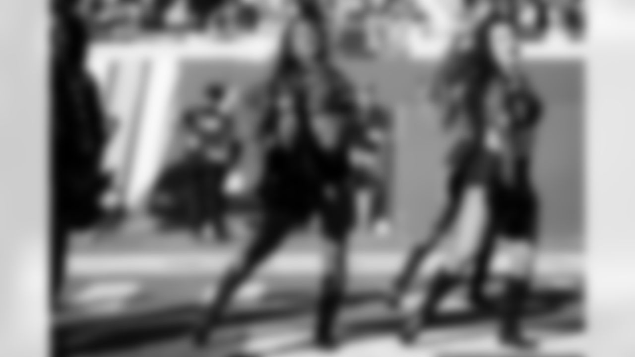 Jacksonville Jaguars vs Los Angeles Chargers