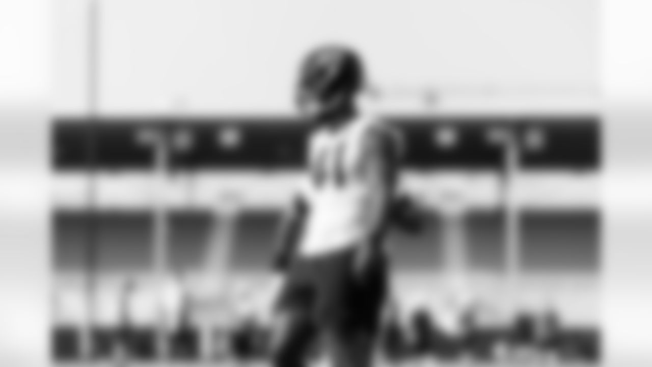 Jacksonville, Fla. — Jaguars defensive end Josh Hines-Allen (41) during OTAs at the Miller Electric Center on June 2, 2025.