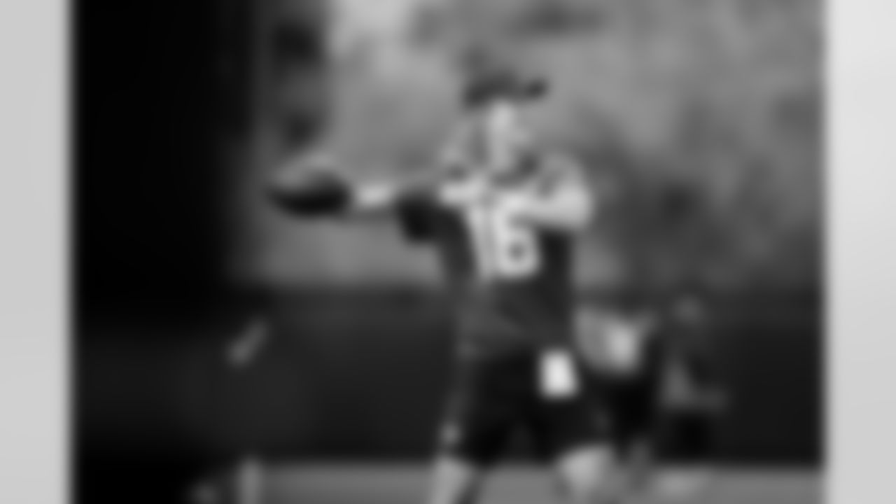 Jacksonville, Fla. — Jaguars quarterback Trevor Lawrence (16) during practice at the Miller Electric Center on December 3, 2025.