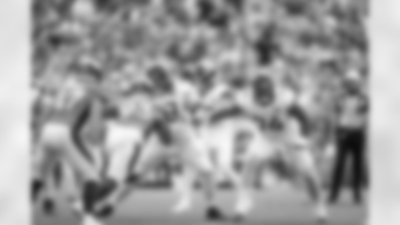 JACKSONVILLE, FL - September 19, 2021 - The Jacksonville Jaguars take on the Denver Broncos for Week 2 at TIAA Bank Field. The Jaguars lost the game, 13-23.