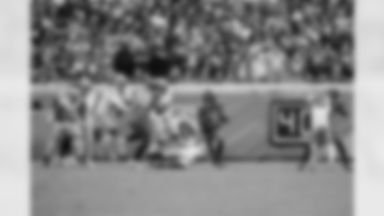 Jacksonville Jaguars vs. San Francisco 49ers
RB D'Ernest Johnson (25)
