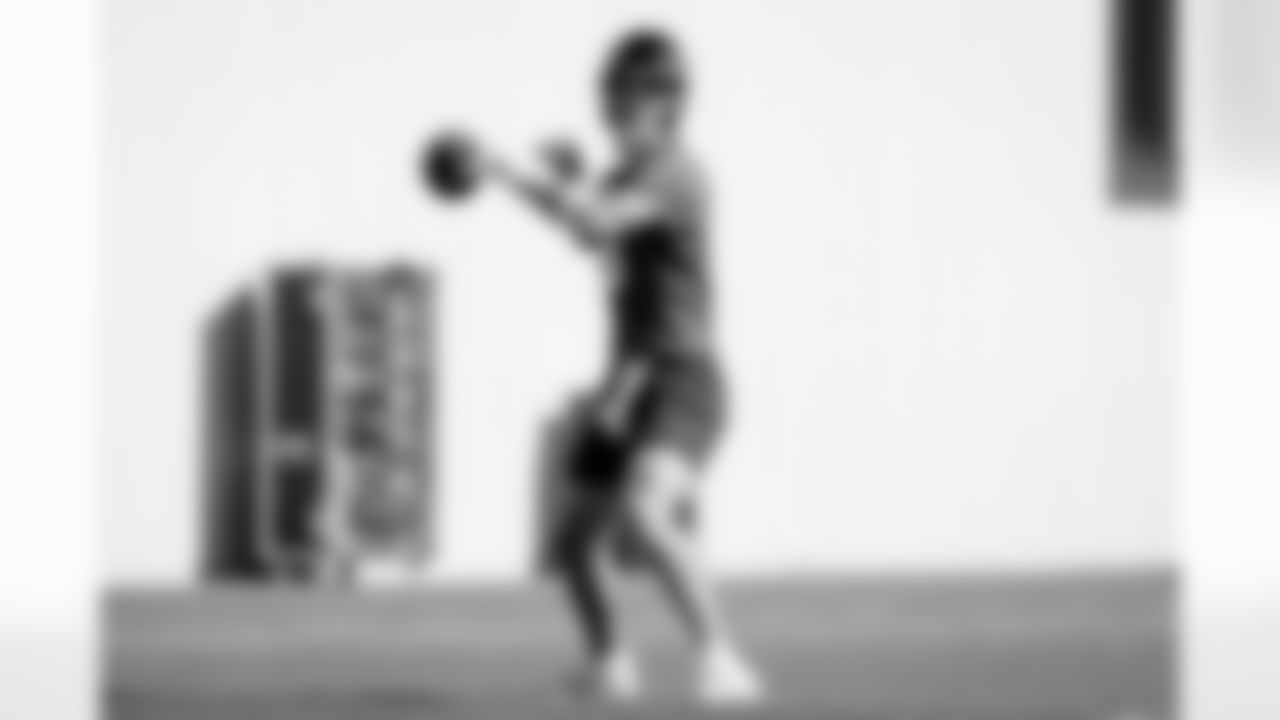 Jacksonville, Fla. — Jaguars quarterback Trevor Lawrence (16) during practice at the Miller Electric Center on November 12, 2025.