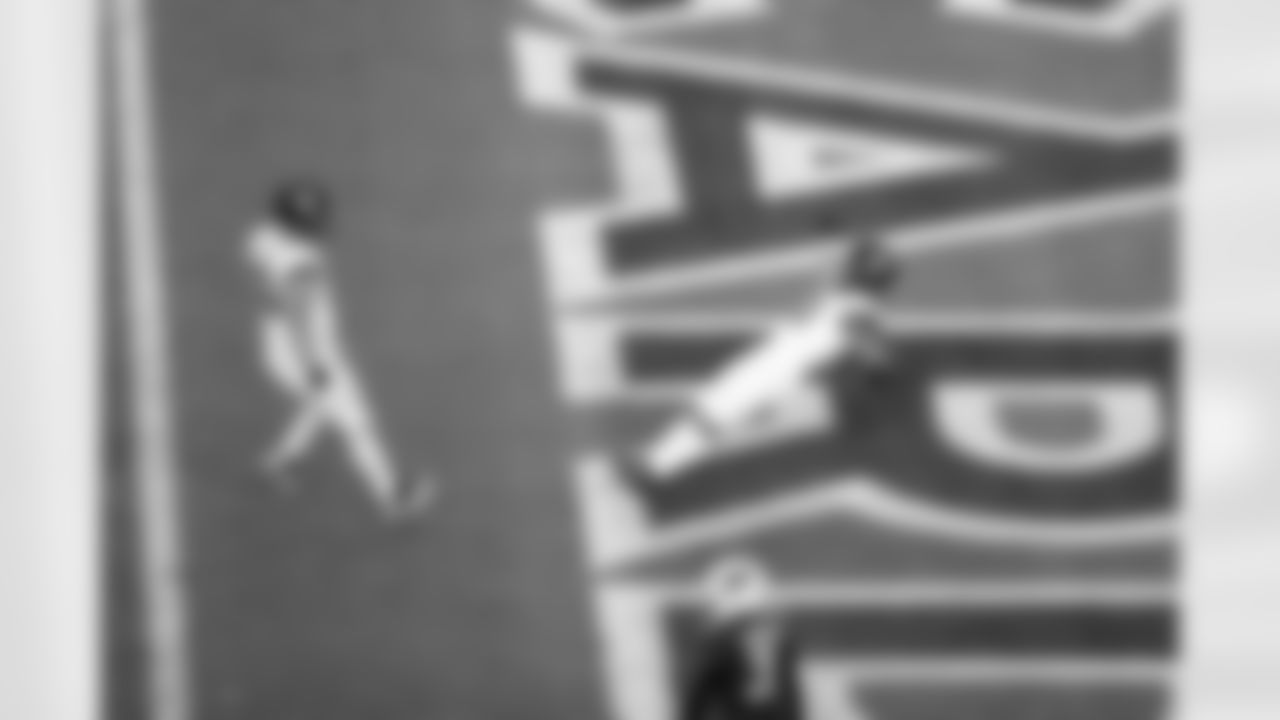 Jacksonville Jaguars vs Arizona Cardinals

WR Jakobi Meyers (3)