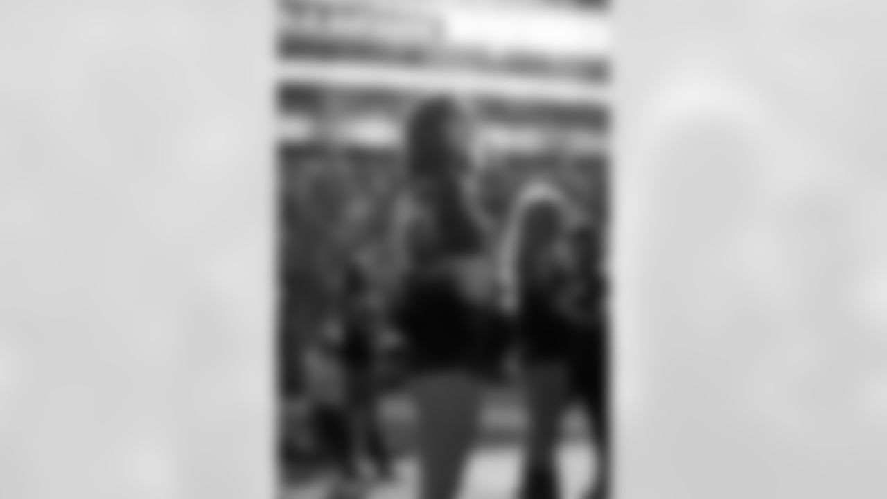 Jacksonville Jaguars vs Los Angeles Chargers