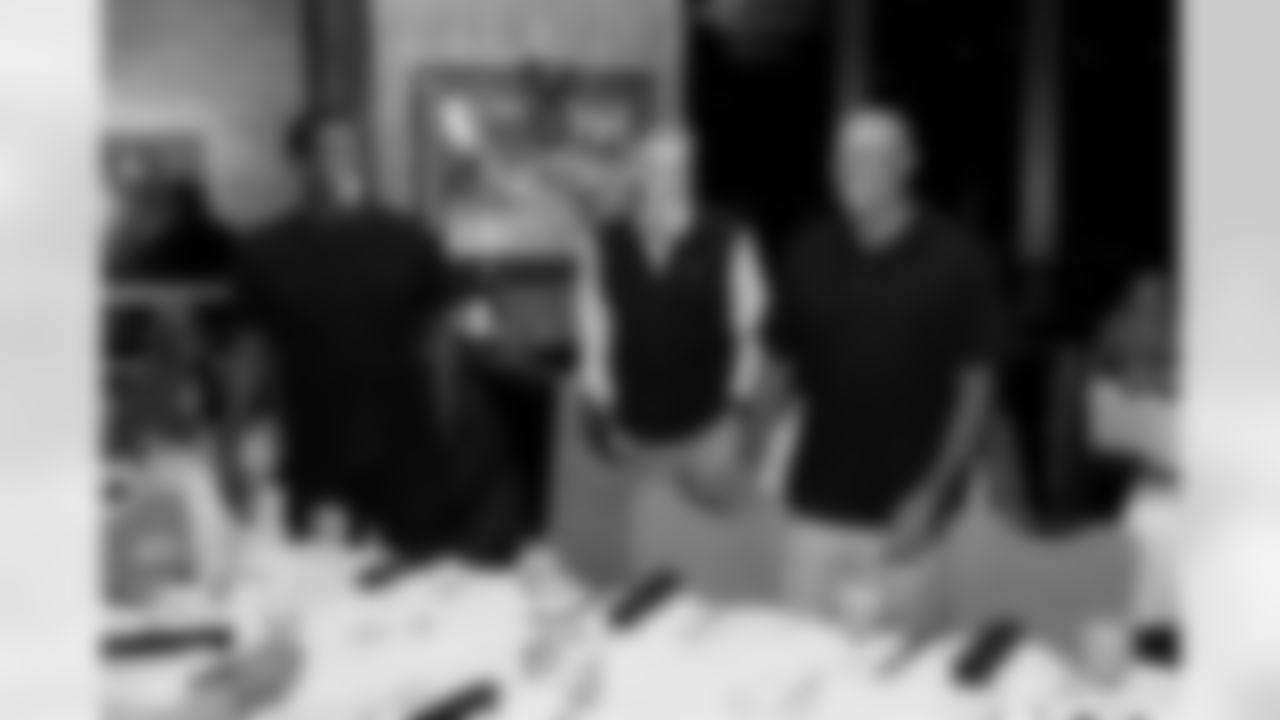 Jacksonville Beach, Fla. — Legends Weekend Saturday Dinner at Morton's The Steakhouse on December 6, 2025.