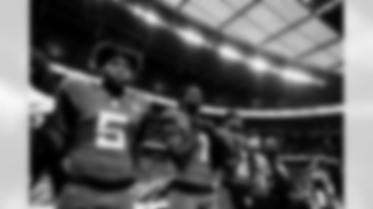 Jacksonville Jaguars vs. Los Angeles Rams

WR/DB Travis Hunter (12) and WR Brian Thomas Jr. (7)