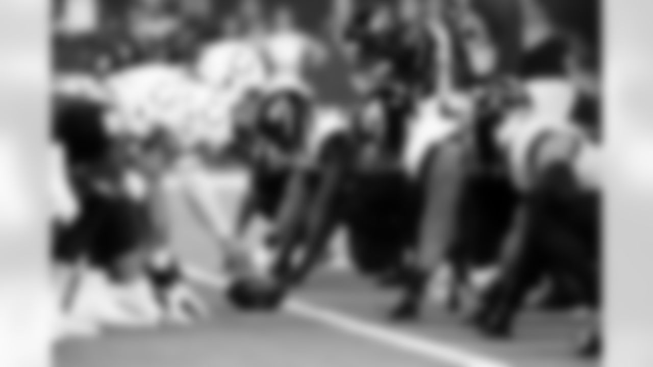 Jacksonville Jaguars vs Indianapolis Colts

LB Yasir Abdullah (56)