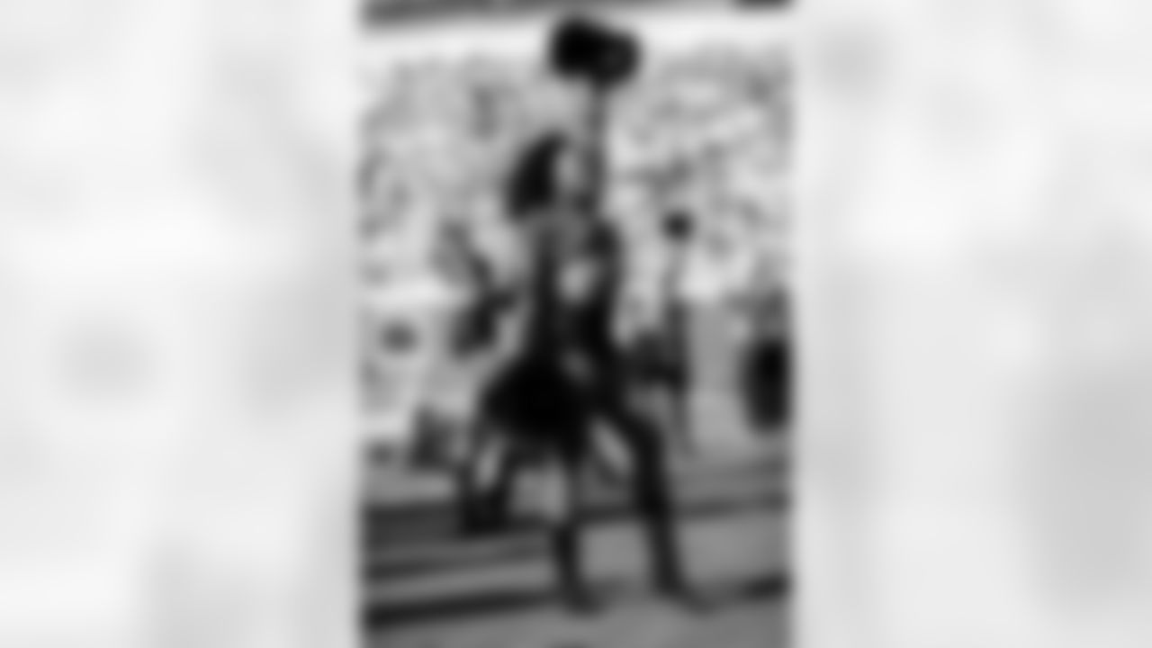 Jacksonville Jaguars vs Los Angeles Chargers