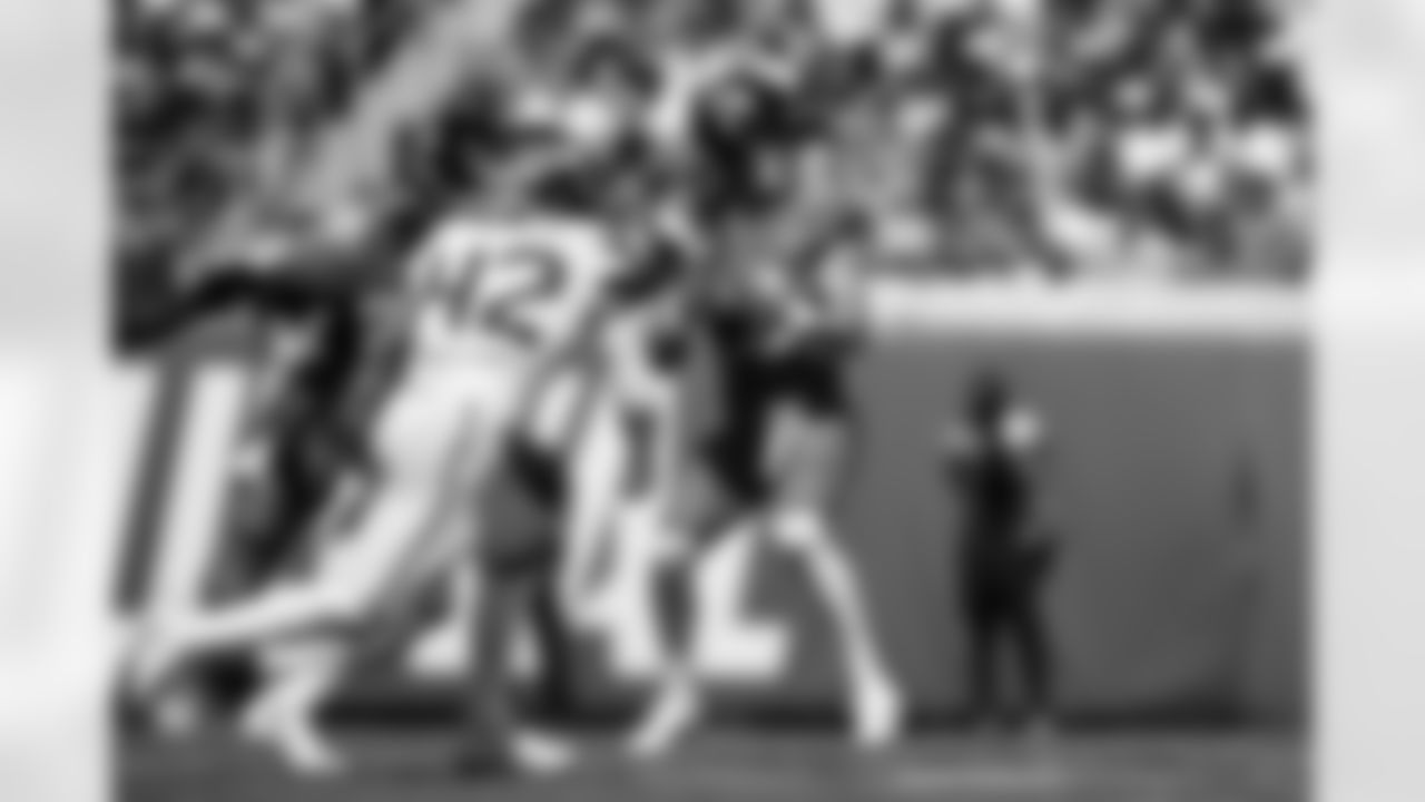 Jacksonville Jaguars vs Seattle Seahawks
QB Trevor Lawrence (16)