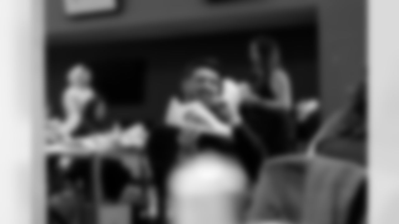 2023_0104_KickingItWithSoles_112