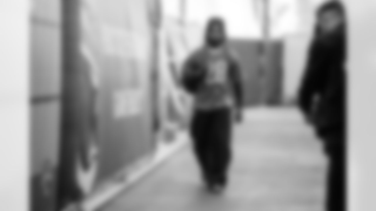 Jacksonville Jaguars vs New York Jets

LB Jalen McLeod