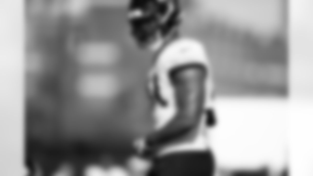 Jacksonville, Fla. — Jaguars defensive end Josh Hines-Allen (41) during training camp at the Miller Electric Center on July 29, 2025.
