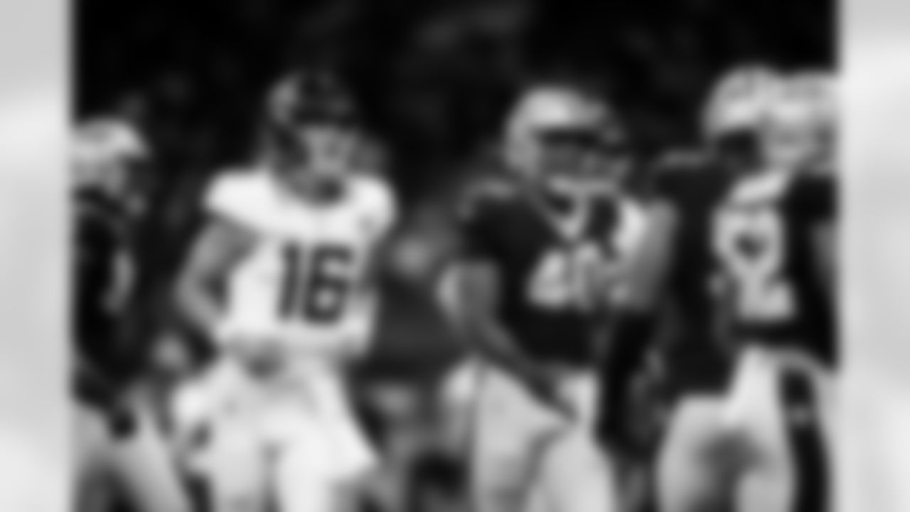 Jacksonville Jaguars vs New Orleans Saints
QB Trevor Lawrence (16)
