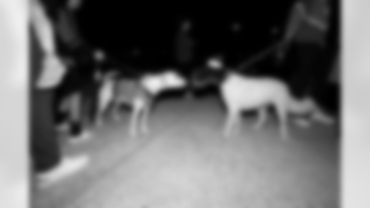 2023_1212_FanClubHolidayPawty_26
