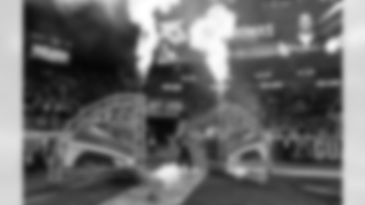 rwilson-PastJaguarsPhotoArchive_363JTThomasTEN121814