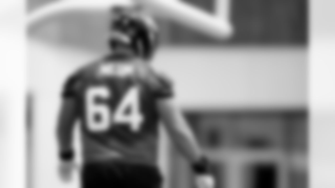 Jacksonville, Fla. — Jaguars offensive lineman Wyatt Milum (64) during rookie minicamp at the Miller Electric Center on May 9, 2025.