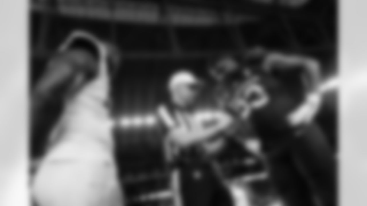 Jacksonville Jaguars vs Arizona Cardinals

DE Josh Hines-Allen (41)