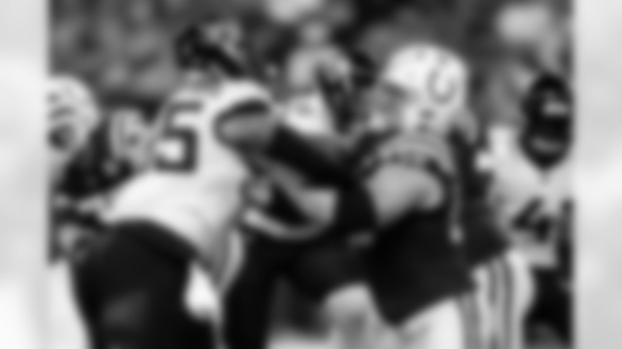 Jacksonville Jaguars vs. Indianapolis Colts
DL Roy Robertson-Harris (95)