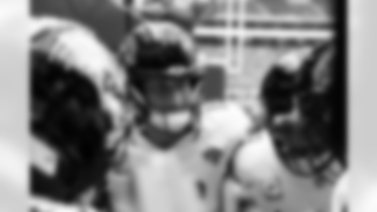 Jacksonville Jaguars vs Houston Texans

QB Trevor Lawrence (16)