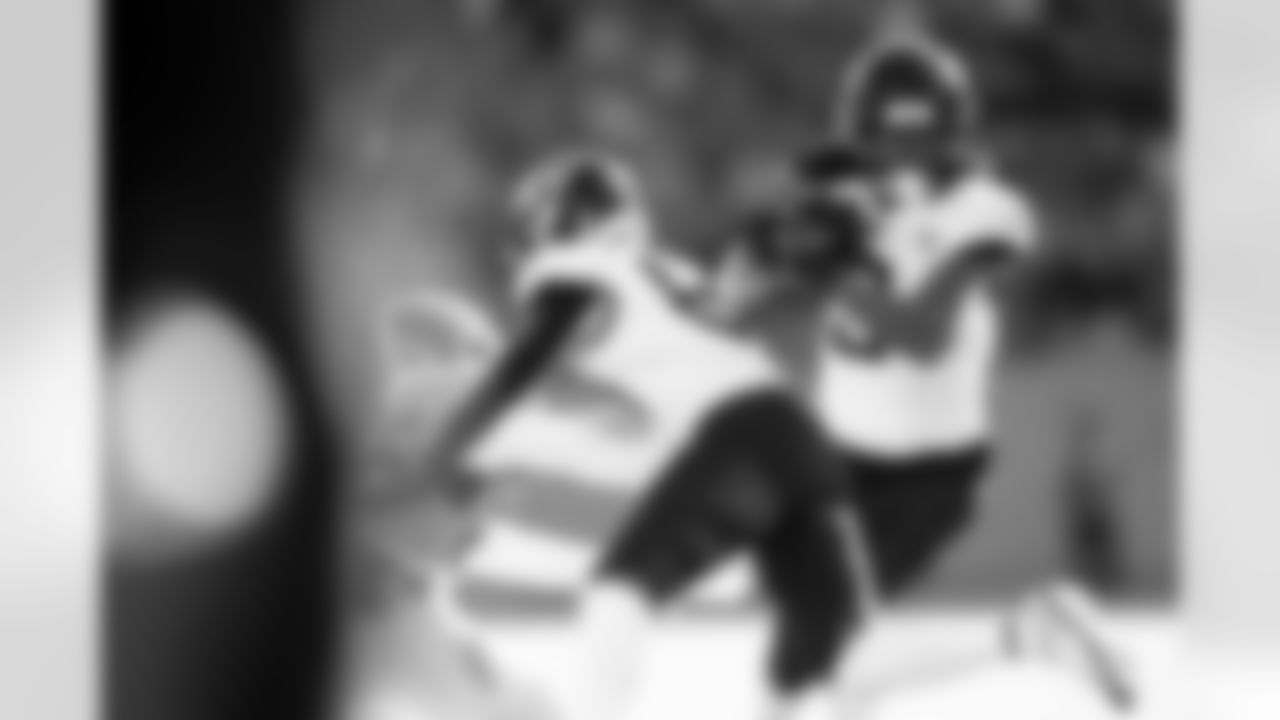 Jacksonville Jaguars vs Tennessee Titans

WR Jakobi Meyers (3)