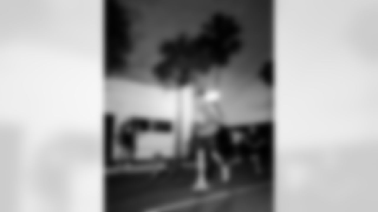 Jacksonville, Fla. — Jacksonville Jaguars Playoff Prowl at Neptune Run Crew in Neptune Beach on January 9, 2026