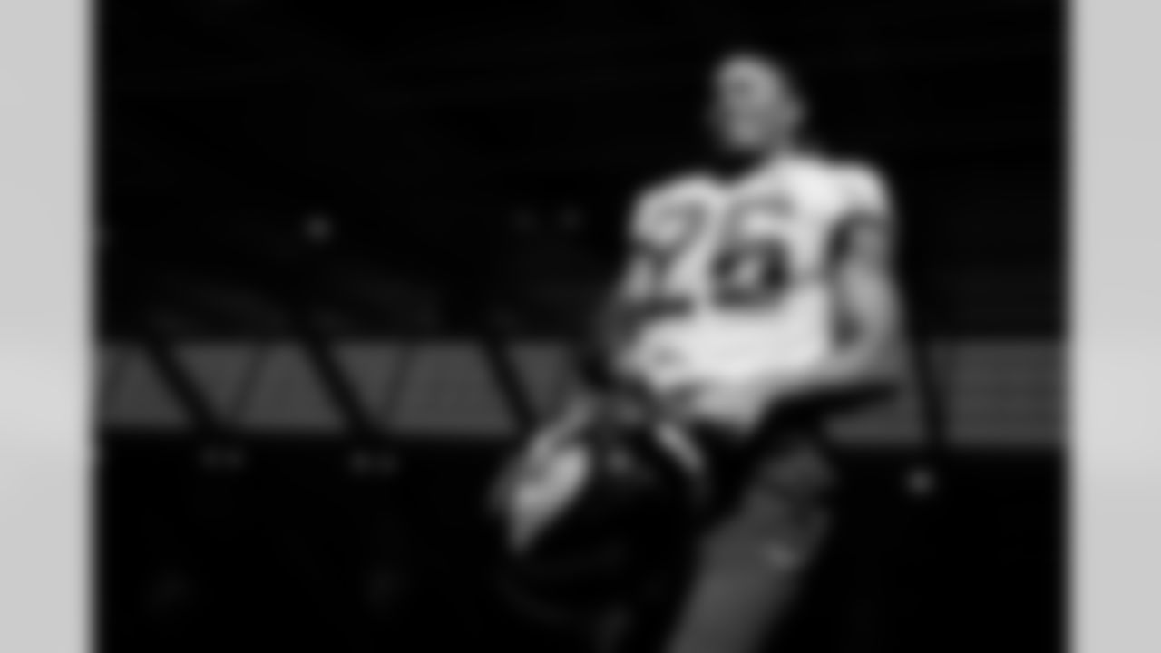 Jacksonville, Fla. — Jaguars safety Antonio Johnson (26) during practice at the Miller Electric Center on November 12, 2025.