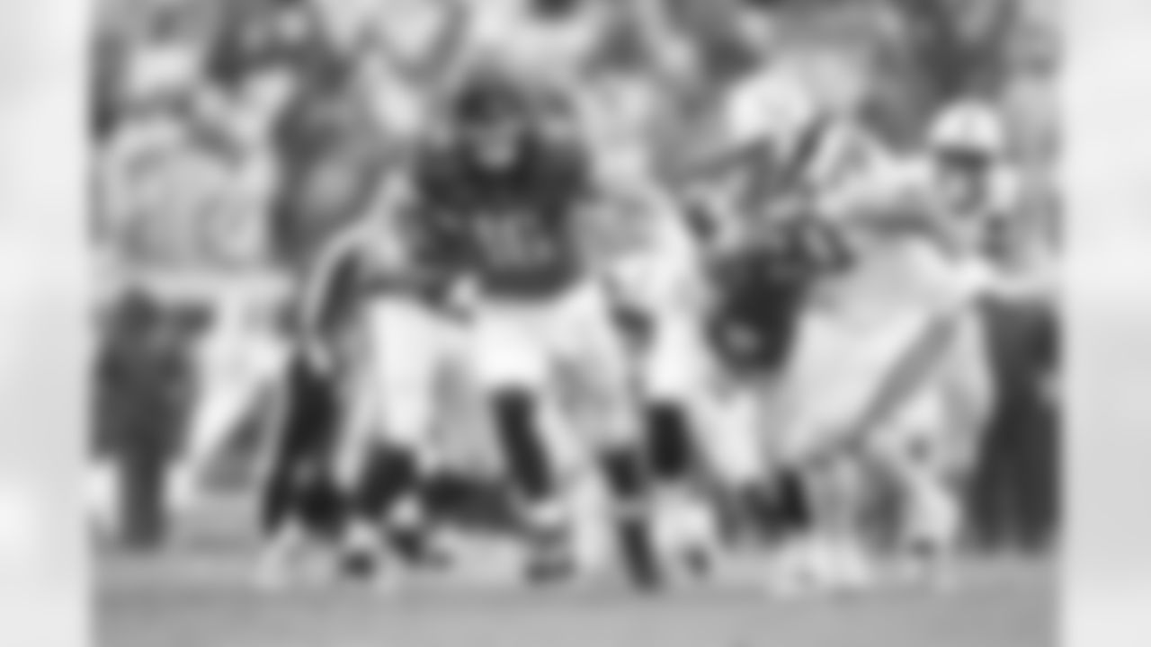 Jacksonville Jaguars vs Indianapolis Colts

QB Trevor Lawrence (16)