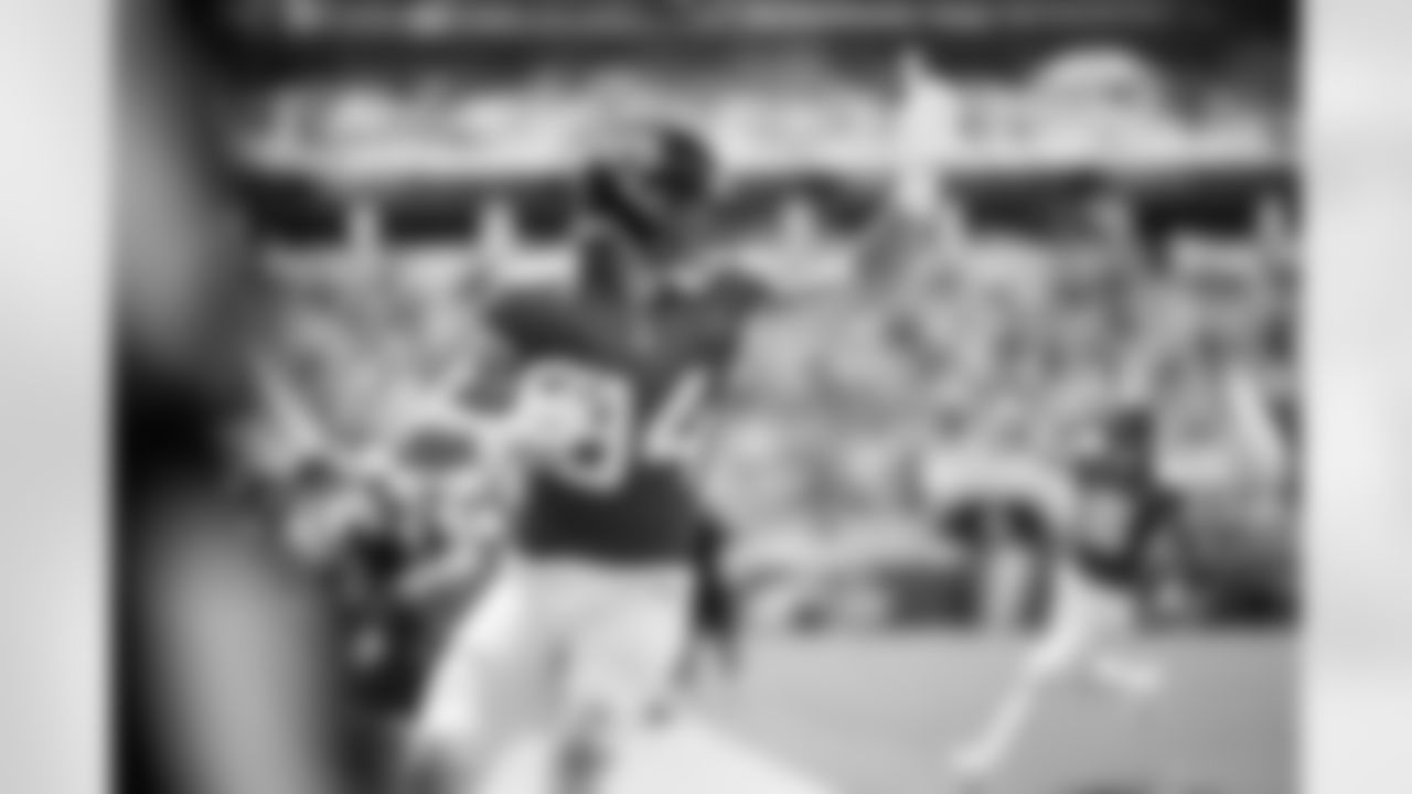 Jacksonville Jaguars vs Carolina Panthers

TE Hunter Long (84)