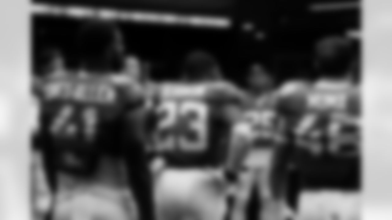 Jacksonville Jaguars vs. Pittsburgh Steelers
LB Foyesade Oluokun (23)
