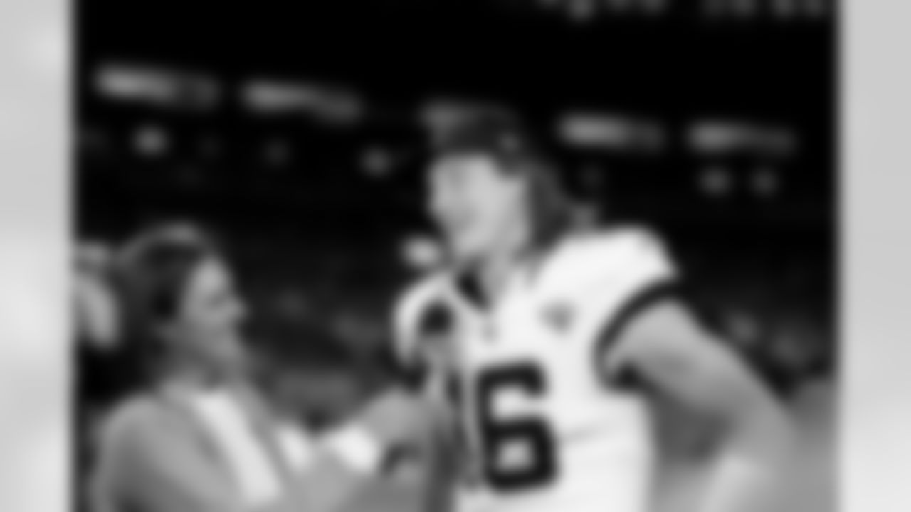 Jacksonville Jaguars vs Denver Broncos

QB Trevor Lawrence (16)