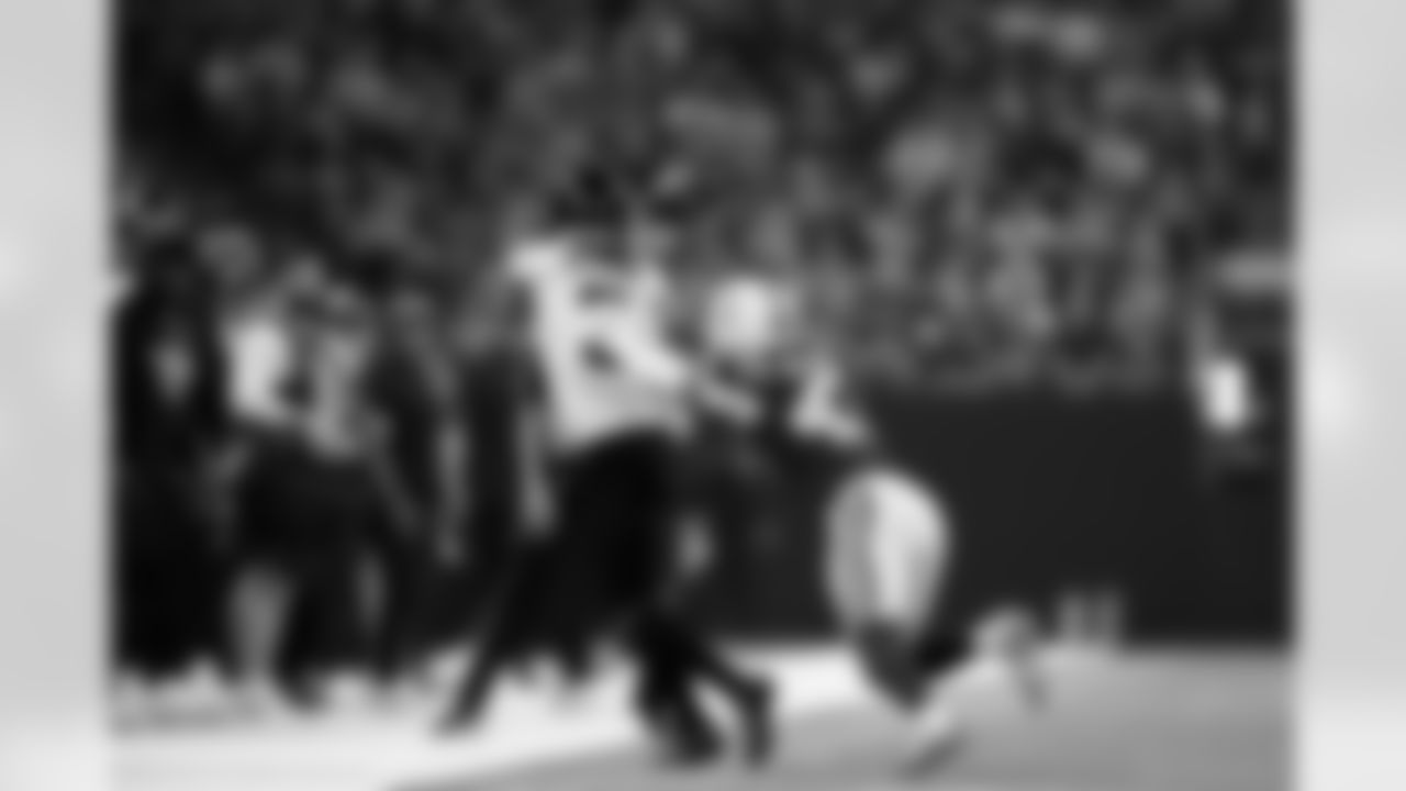 Jacksonville Jaguars vs Indianapolis Colts

WR Jakobi Meyers (3)