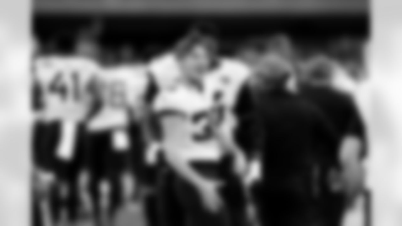 Jacksonville Jaguars vs Las Vegas Raiders

K Cam Little (39)