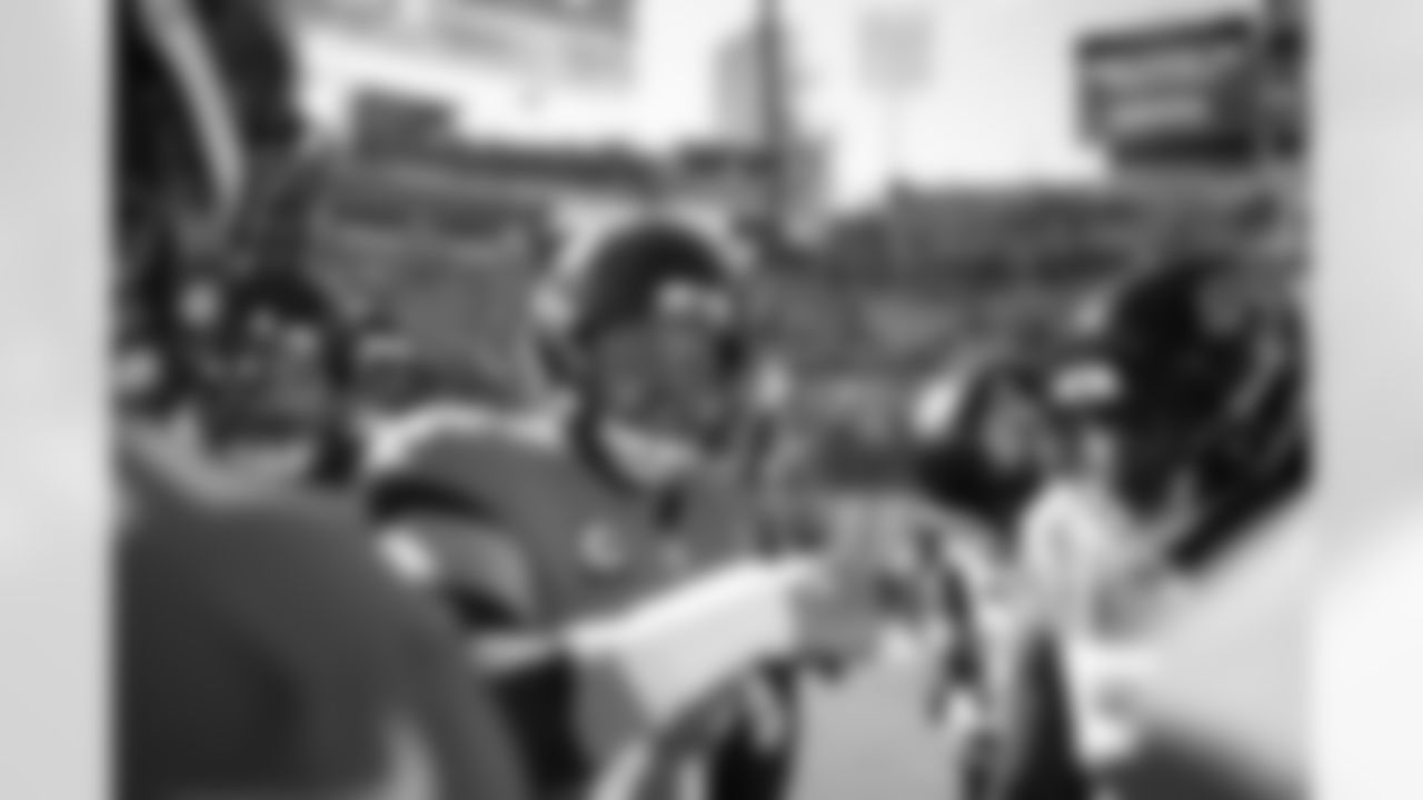 Jacksonville Jaguars vs New York Jets
OL Robert Hainsey (73)