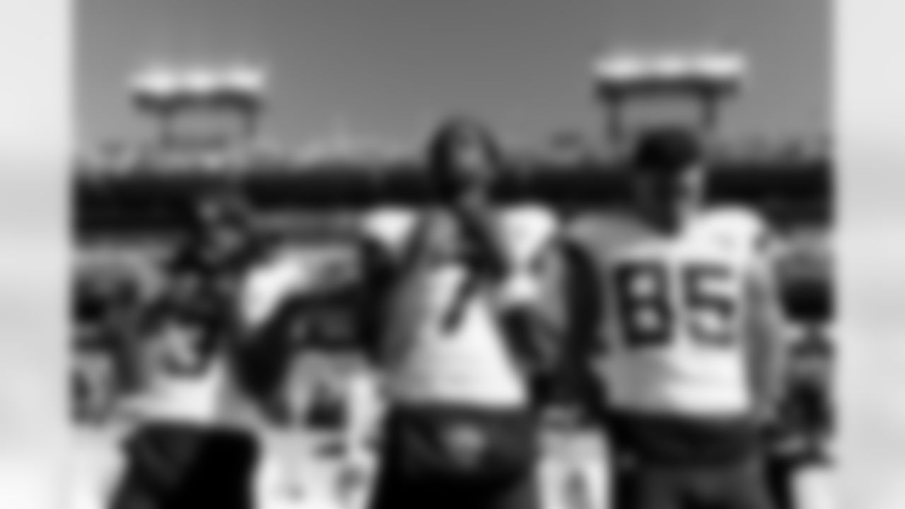 Jacksonville Jaguars vs Tennessee Titans

WR Jakobi Meyers (3), WR Brian Thomas Jr. (7) and TE Brenton Strange (85)