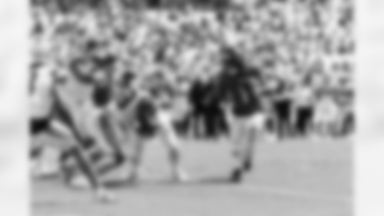 Jacksonville Jaguars vs Carolina Panthers
RB Travis Etienne Jr. (1)