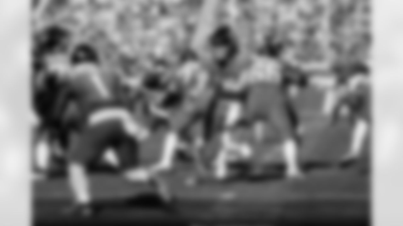 Jacksonville Jaguars vs New York Jets

QB Trevor Lawrence (16)