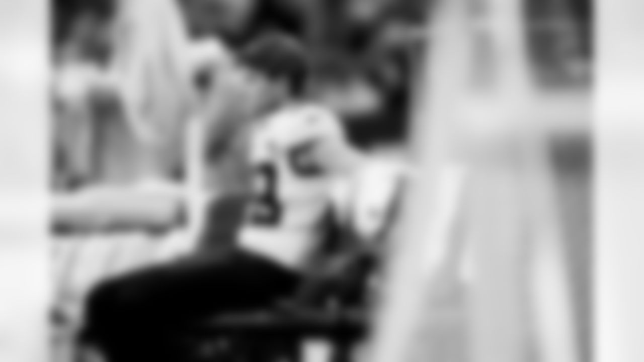 Jacksonville Jaguars vs Indianapolis Colts

K Cam Little (39)