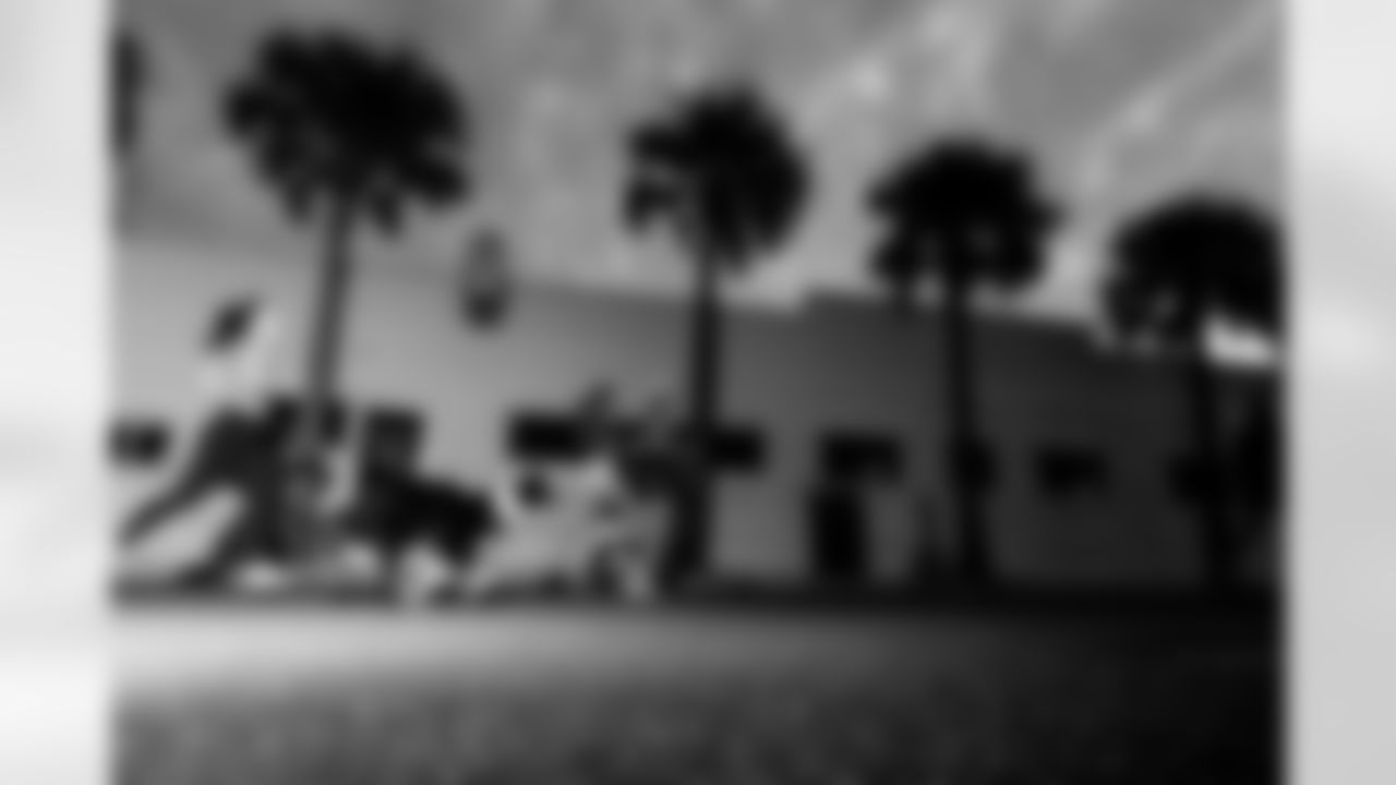 Jacksonville, Fla. — Jacksonville Jaguars Playoff Prowl at Neptune Run Crew in Neptune Beach on January 9, 2026