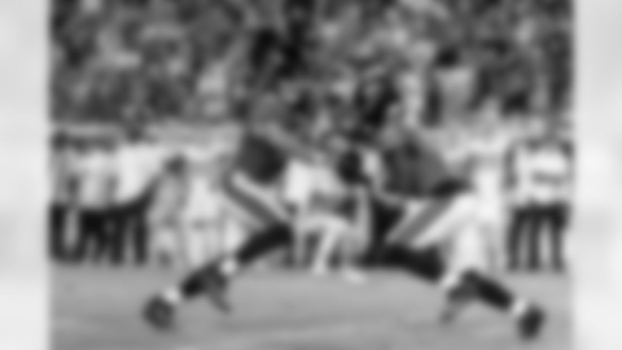 Jacksonville Jaguars vs Kansas City Chiefs

QB Trevor Lawrence (16) and RB Travis Etienne Jr. (1)