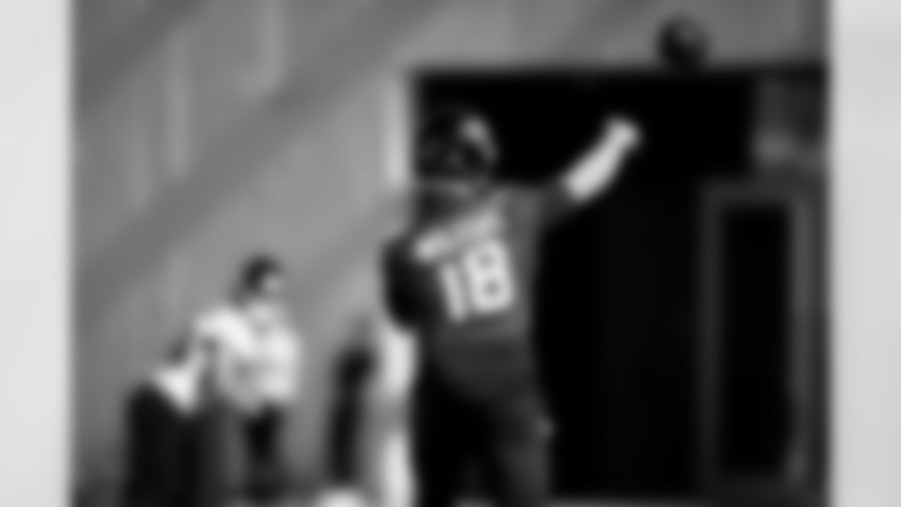 Jacksonville, Fla. — Jaguars quarterback John Wolford (18) during practice at the Miller Electric Center on December 4, 2024.
