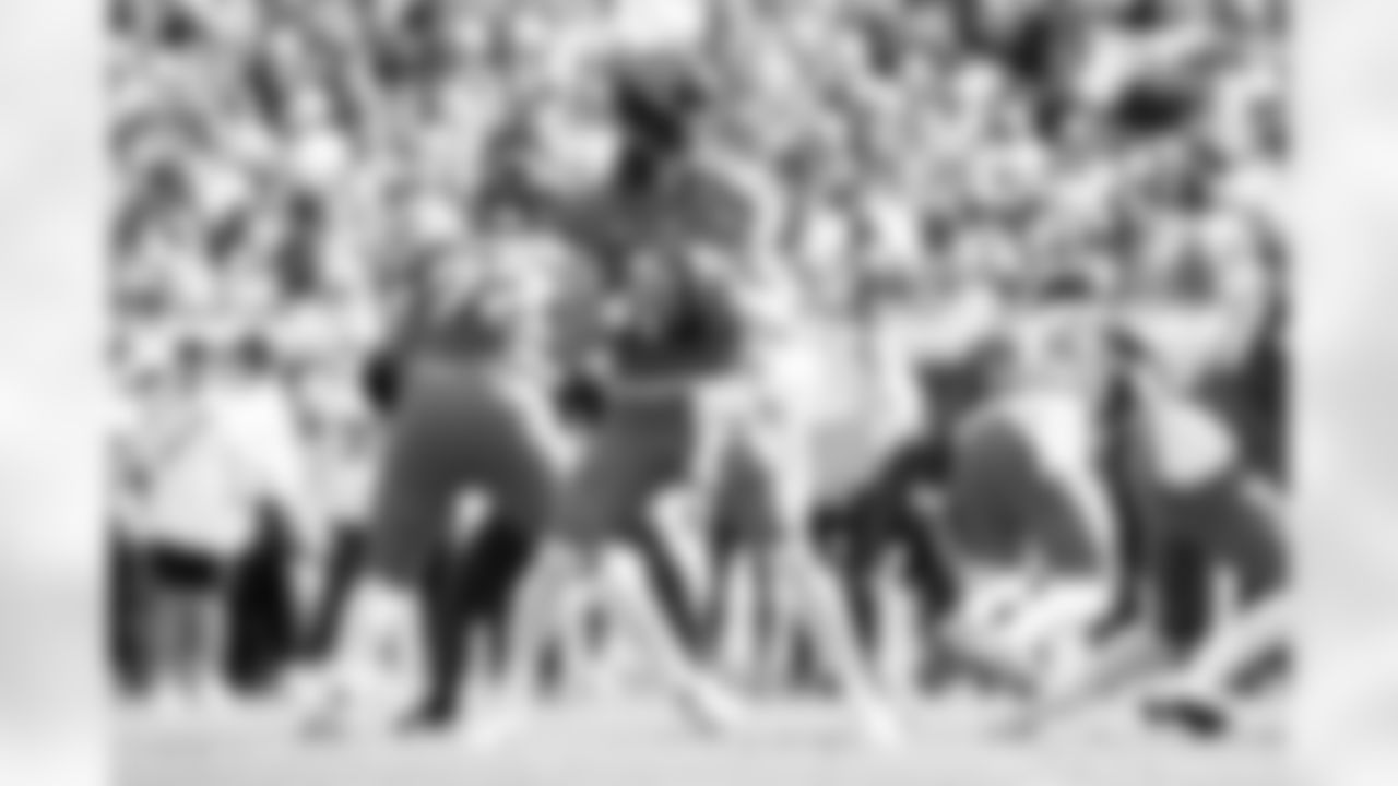 Jacksonville Jaguars vs Buffalo Bills
QB Trevor Lawrence (16)