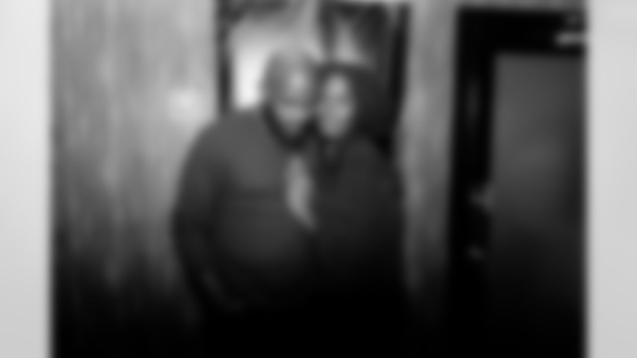 Jacksonville Beach, Fla. — Legends Weekend Saturday Dinner at Morton's The Steakhouse on December 6, 2025.