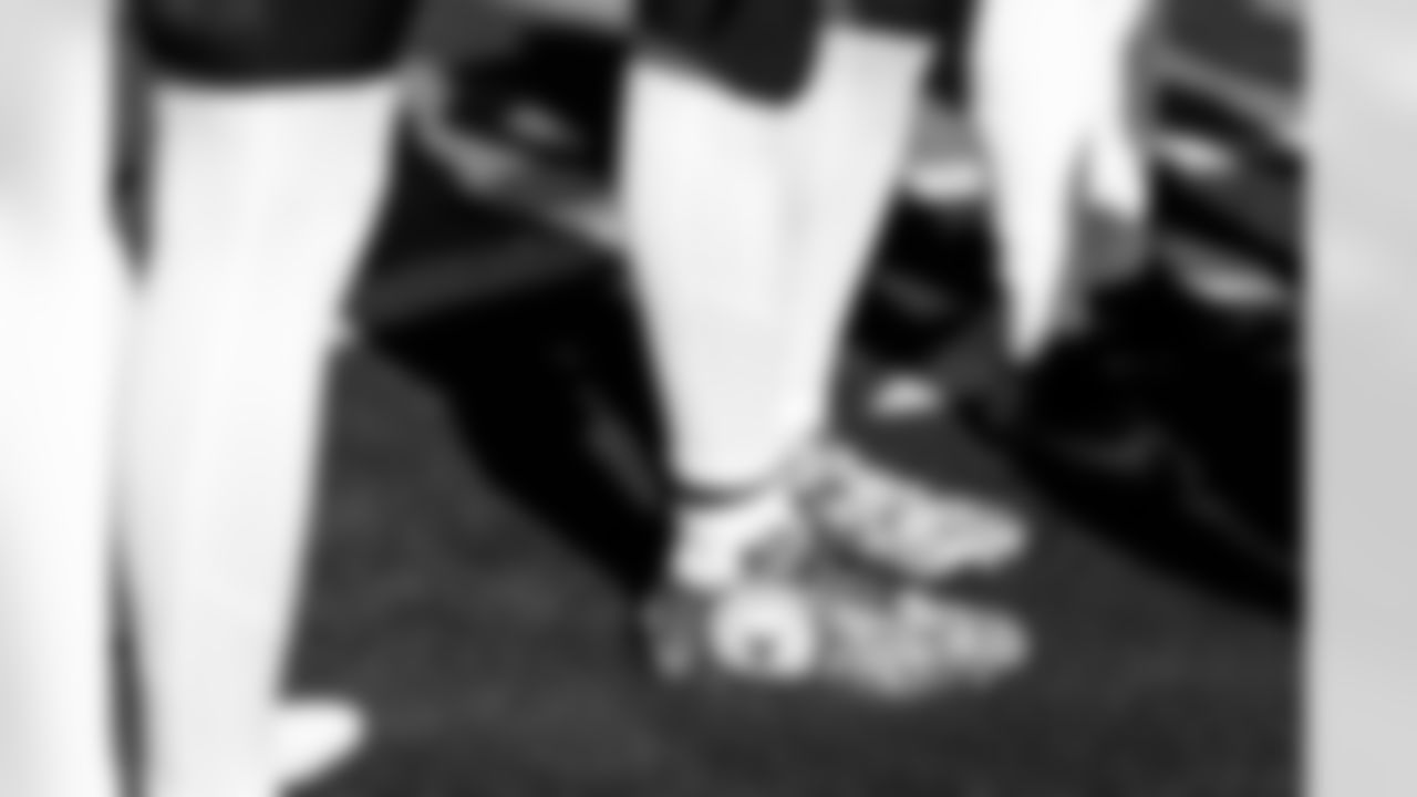 Jacksonville Jaguars vs Tennessee Titans

LB Foyesade Oluokun