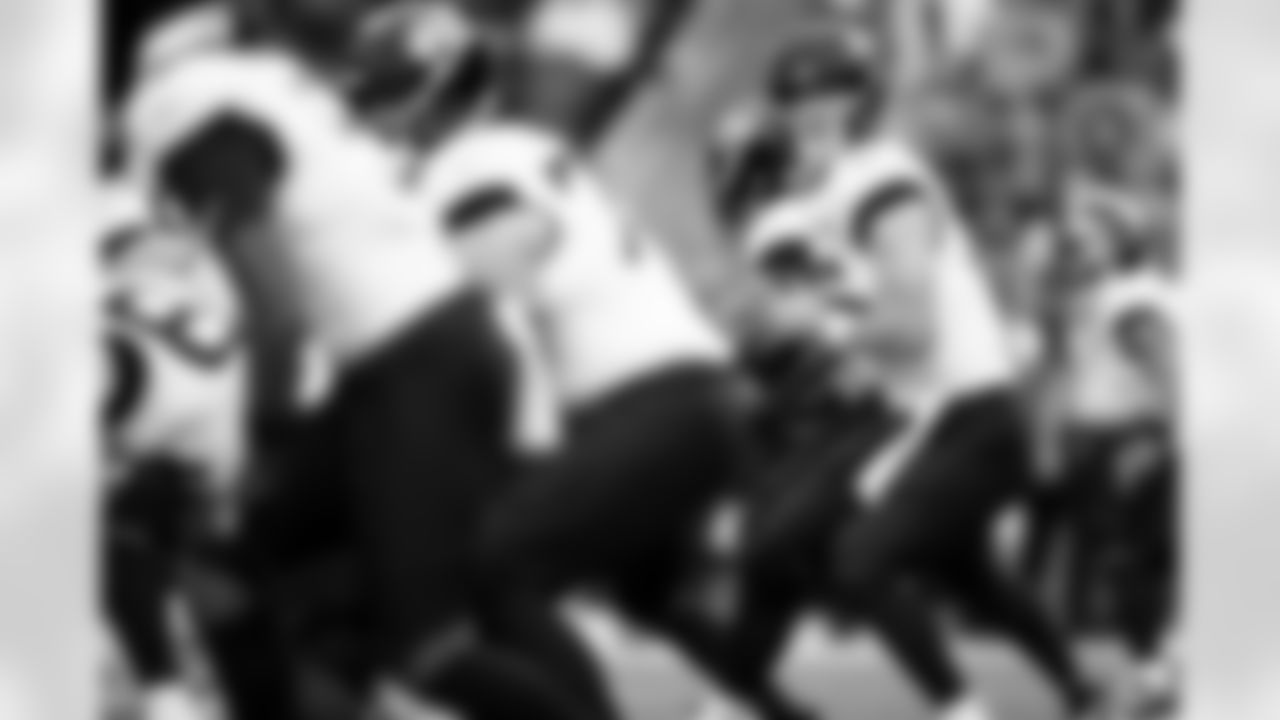 Jacksonville Jaguars vs Las Vegas Raiders

QB Trevor Lawrence (16)