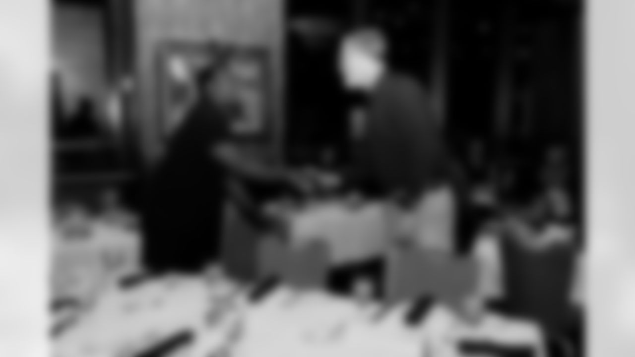 Jacksonville Beach, Fla. — Legends Weekend Saturday Dinner at Morton's The Steakhouse on December 6, 2025.