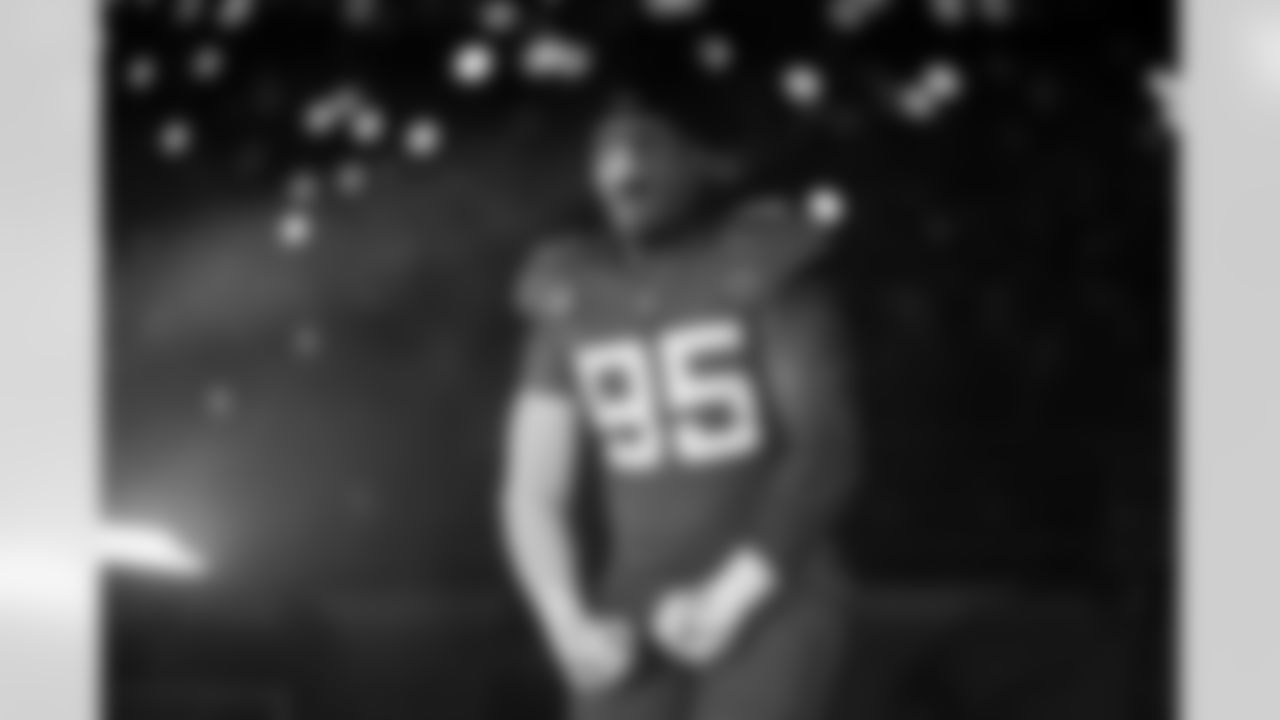 Jacksonville Jaguars vs. Baltimore Ravens
DL Roy Robertson-Harris (95)