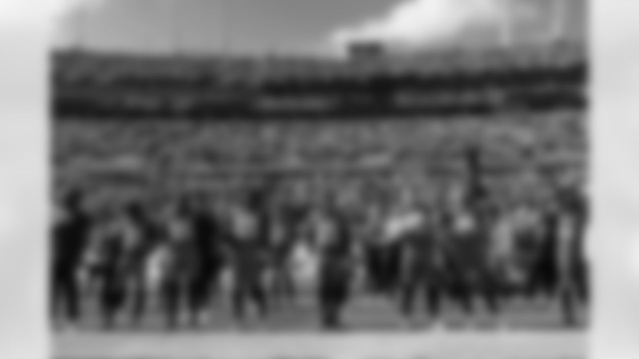 Jacksonville Jaguars vs Los Angeles Chargers
S Rayuan Lane III (25)