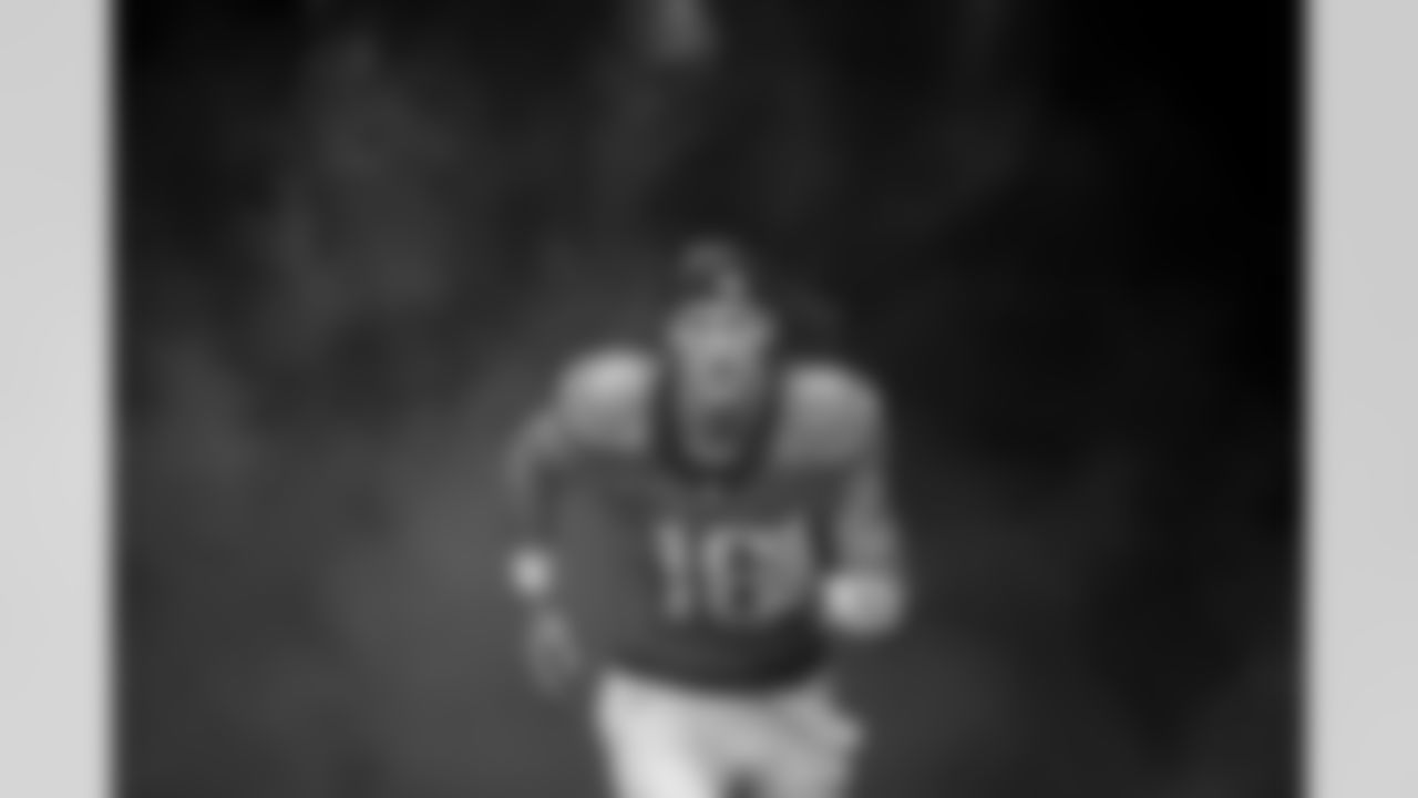 Jacksonville Jaguars vs Tennessee Titans

QB Trevor Lawrence (16)