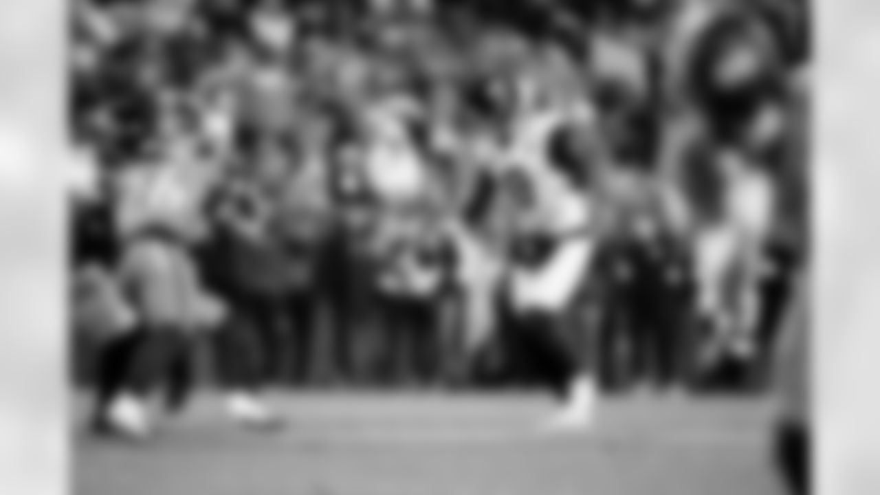 Jacksonville Jaguars vs Denver Broncos

P Logan Cooke (9)